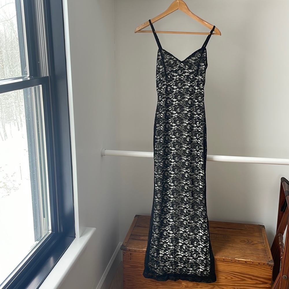 Lemalaya Small Black Lace Spaghetti Strap Dress
